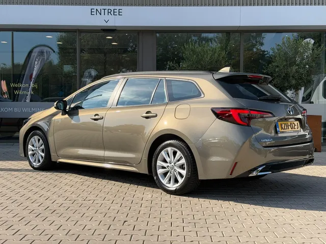Toyota Corolla Touring Sports Hybrid 140 Active | Stoelverwarming | Parkeersensoren V+A