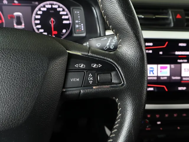 SEAT Arona 1.0 TSI Xcellence Business Intense | Stoelverwarming | Camera