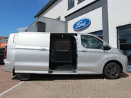 Ford E-Transit Cust. 340 L2H1 Limited 71 kWh * ADAP CRUISE * BLIS * NAVI * 360 CAMERA *