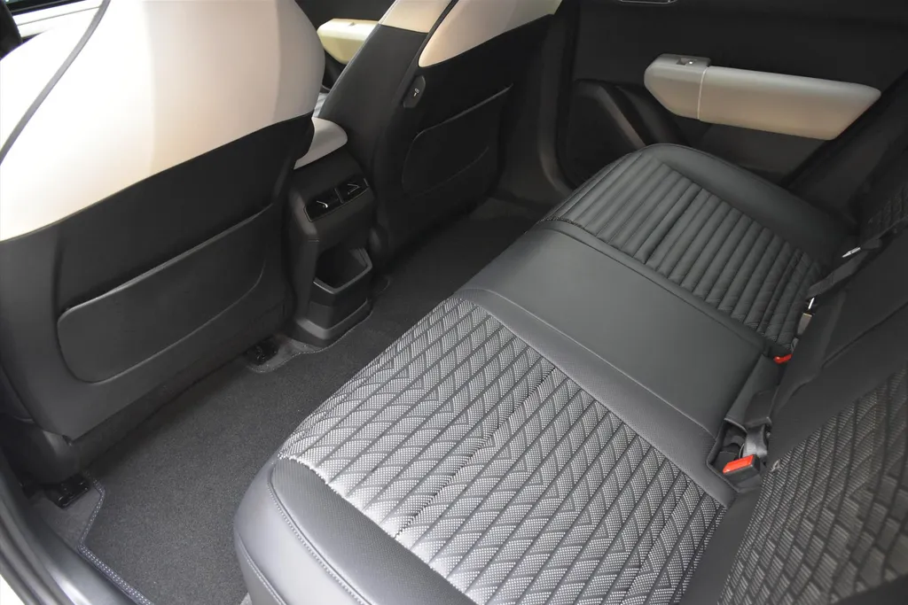 Kia EV4 81,4 kWh 204PK GT-Line Business Edition