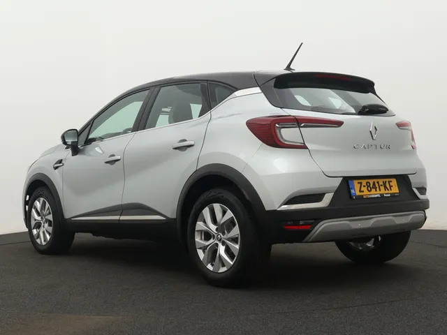 Renault Captur 1.3 TCe 140PK Zen | DEALER ONDERHOUDEN | CLIMAT CONTROL | CARPLAY | PARK. SENSOREN | LM VELGEN