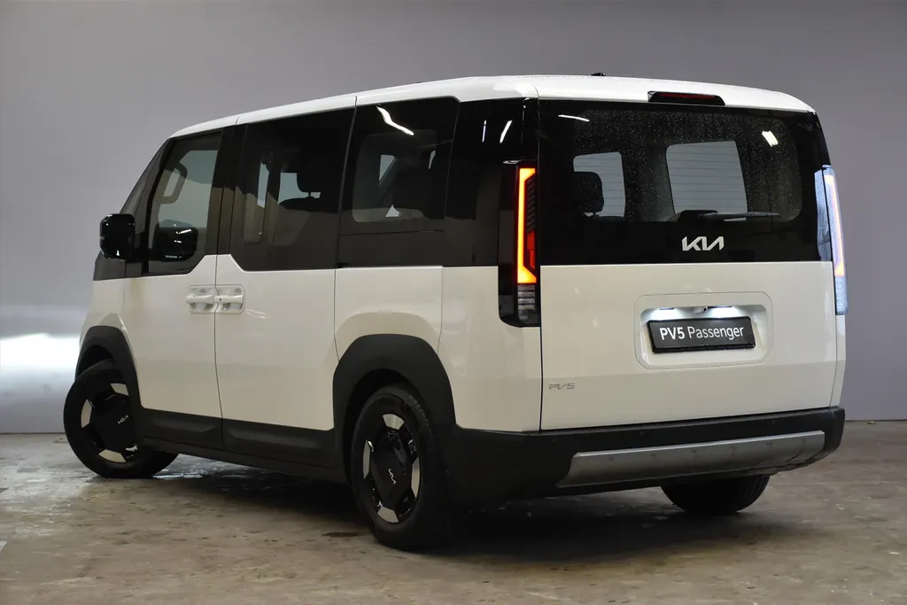 Kia PV5 Passenger 71,2 kWh Elite Executive NIEUW