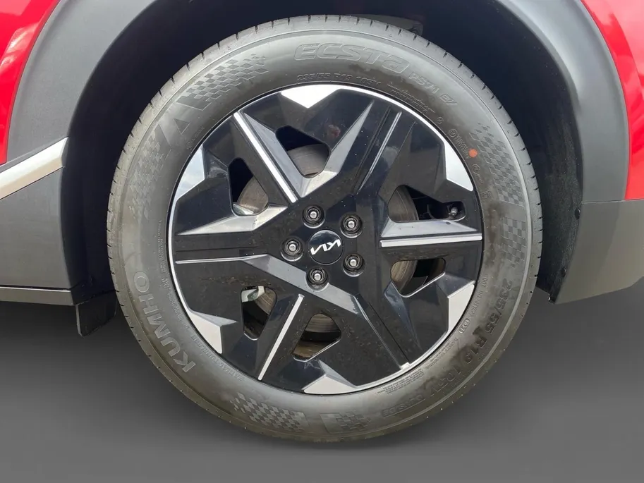 Kia EV6 Light Edition 63 kWh | VOORRAAD VOORDEEL NU €42.950,- | Direct leverbaar | Stoel+Stuur verwarming | Climate control | Navigatie | Parkeer camera achter | Parkeer sensoren voor en achter