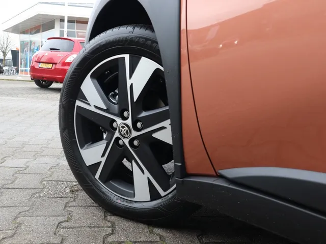 Toyota Aygo X Hybrid 115 pulse | V+A Parkeersensoren