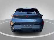 CUPRA Raval Business First Edition 56 kWh 211 PK l Stoel & stuurverwarming l 18' Defier