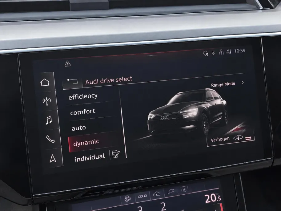 Audi e-tron 55 quattro edition 95 kWh 408pk · Panoramadak · 360 Camera · Afneembare Trekhaak · Lederen Bekleding · Elek. Stoelen + Geheugen Bestuurder ·