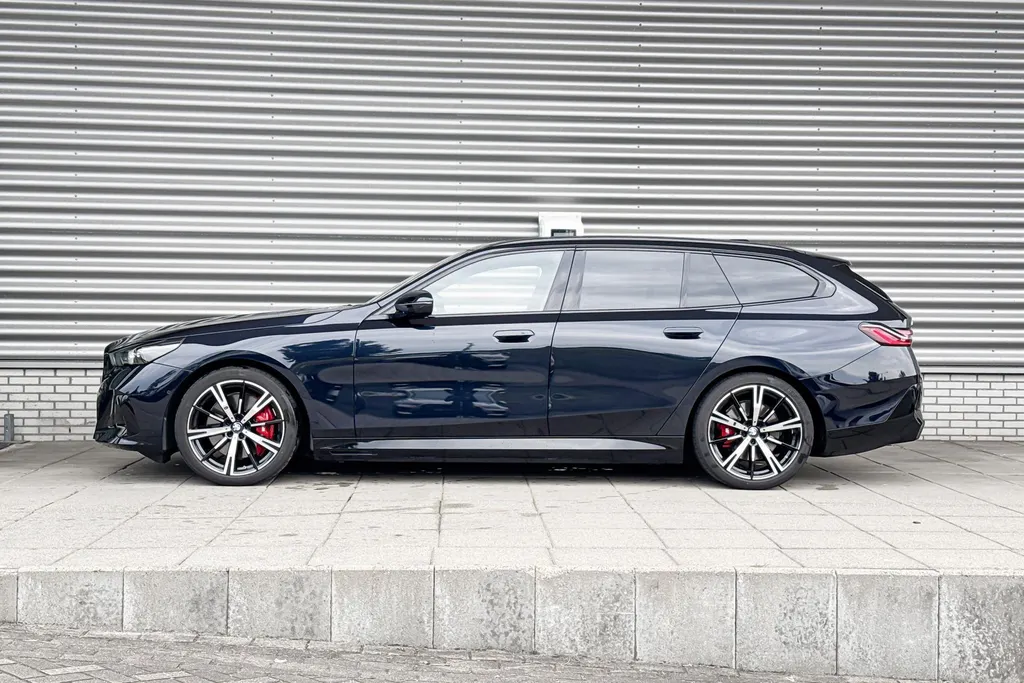 BMW i5 Touring eDrive40 M Sport Edition 84 kWh