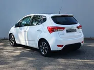 Hyundai ix20 1.6 Go Plus Automaat / Navigatie / Climate en Cruisecontrol / Schuif-kanteldak /