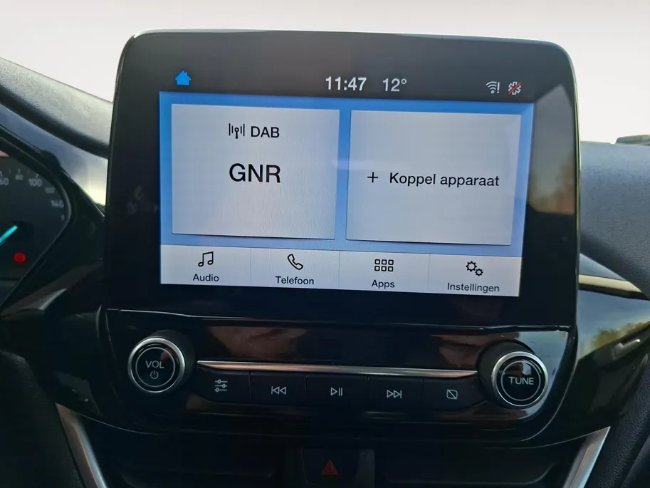 Ford Fiesta 1.0 EcoBoost Titanium | NL-Auto | 1e Eigenaar | Adaptieve Cruise Control | Camera | Dode hoek identificatie | Parkeersensoren voor en achter | Apple Carplay / Android Auto | Climate Control | Lichtmetalen velgen