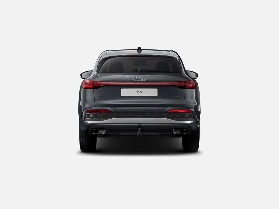 Audi Q5 Sportback 2.0 TFSI e-hybrid quattro Advanced edition 299 PK · Techniekpakket plus · Panorama-glasdak · Trekhaak, elektr. wegklapbaar