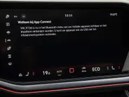 Volkswagen Touareg 3.0 TSi 462pk DSG eHybrid 4MOTION R · SOH 96.9% · Panoramadak · 360 Camera · Luchtvering · Wegklapbare Trekhaak · Stoelventilatie · Elek. Voorstoelen · 21'' Inch ·