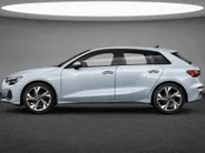 Audi A3 Sportback 30 TFSI Advanced edition 116 PK · Tech plus · SONOS premium 3D · Optiekpakket zwart plus