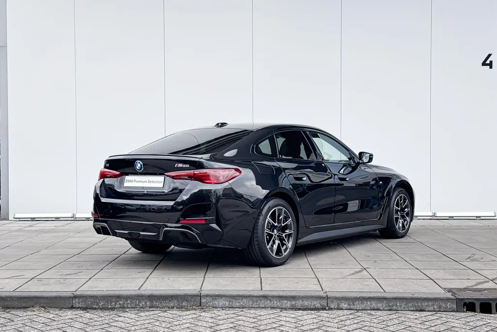 BMW i4 M60