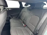 Kia Ceed Sportswagon 1.0 T-GDi DynamicPlusLine | Navigatie | Climate control | Cruise control | Parkeercamera  | Stoel + stuurverwarming