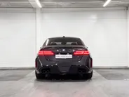 BMW M5 Sedan M5