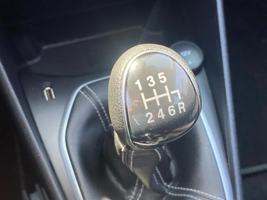 Ford Fiesta 5-deurs 1.0 EcoBoost Hybrid Titanium NL auto | Apple CarPlay / Android-Auto | lm velgen | parkeersensoren | etc.