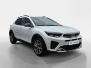 Kia Stonic 1.0 T-GDi MHEV GT-PlusLine | Hoge zit | Apple CarPlay Android Auto | Trekhaak | Stoel & stuurverwarming | Fietsendrager inclusief |