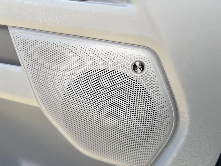 Ford Tourneo Custom E-Tourneo 340 L1H1 Titanium X 65 kWh | 8 persoons | PANORAMADAK | LUXURY PACK