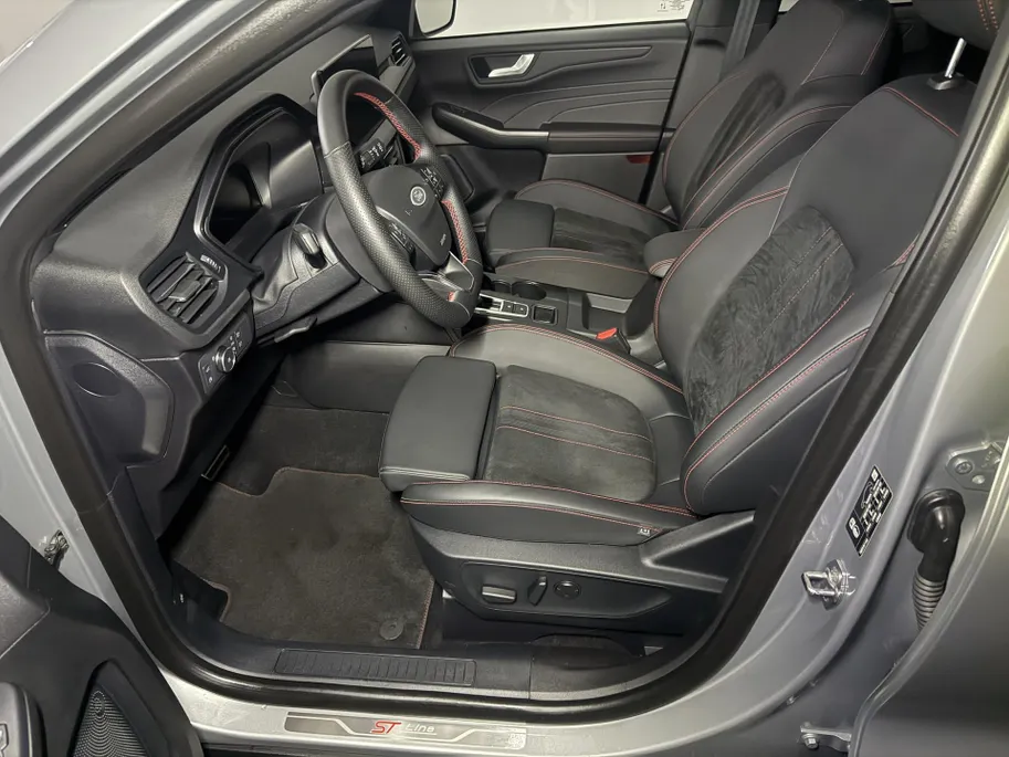 Ford Kuga 2.5 PHEV ST-Line X 243PK | Pano Dak | AGR Voorstoelen | Winter Pack | Matrix LED Koplampen | Elektrische Trekhaak