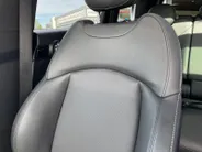 MINI Countryman 1.5 Cooper S E ALL4 Chili *Automaat*Navi+Camera*Climate Control*Schuif/kanteldak*Heads up Display*Harman Kardon Audio*Stoelverwarming*Vol opties!