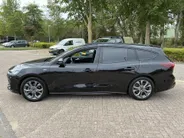 Ford Focus Wagon 1.0 EcoBoost Hybrid ST Line