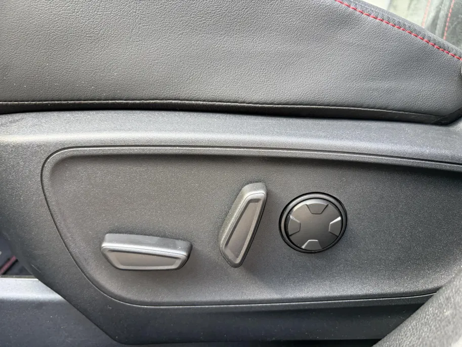 Ford Kuga 2.5 PHEV ST-Line X WINTERPAKKET.