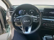 Kia Ceed Sportswagon 1.0 T-GDi DynamicPlusLine | Apple Carplay / Android Auto | Navigatiesysteem | Stoel + Stuurverwarming | Licht + Regensensor | Parkeersensoren Voor + Achter | Camera Achter | Elektrisch Bedienbare Achterklep | Cruise Control | Rijstrooksensor + Correctie