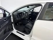 Renault Clio 90PK TCe GT-line | Lichtmetalen Velgen | Panoramadak | Parkeersensoren | Climate Control | Sportstoelen | Cruise Control | Full LED | Navi | Bluetooth | Armsteun | Keyless Entry |