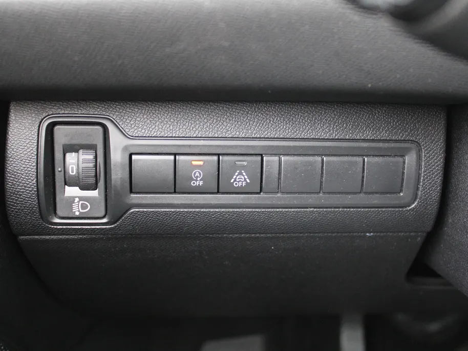 Peugeot 308 1.2 PureTech Allure | Panoramadak | 17” LM | Parkeersensor v+a | Navi | Cruise | Clima | Apple CarPlay/Android Auto |