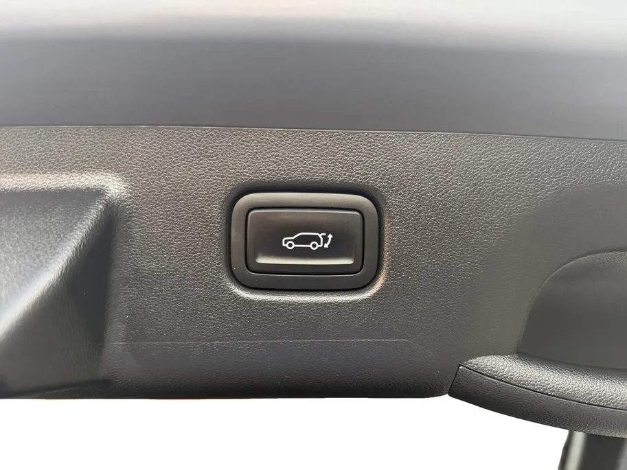Hyundai Kona 1.6 GDI HEV Premium Sky | Schuif-/kantel dak | Navigatie | Apple Carplay/ Android Auto | Stoelventilatie | Stuur/ Stoelverwarming |