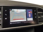 Peugeot 308 1.2 PureTech Allure APPLE CARPLAY ANDROID AUTO CAMERA PARKEERSENSOREN 5 DEURS LM VELGEN PAS 17000KM VOLLEDIGE DEALER ONDERHOUDEN ALLES AANTOONBAAR