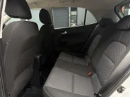 Kia Picanto 1.0 DPI DynamicPlusLine | Achteruitrijcamera | LED verlichting | Navi | Cruise control | Apple/Android Carplay | Parkeersensoren achter | LMV | Privacy glass