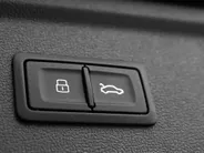 Audi A3 Sportback 40 TFSIe 204pk S-Tronic S edition · Panoramadak · Camera · Sonos Sound · Dodehoeksensor · Head-Up Display · Keyless · Garantie t/m 31-08-2030 of 100.000km