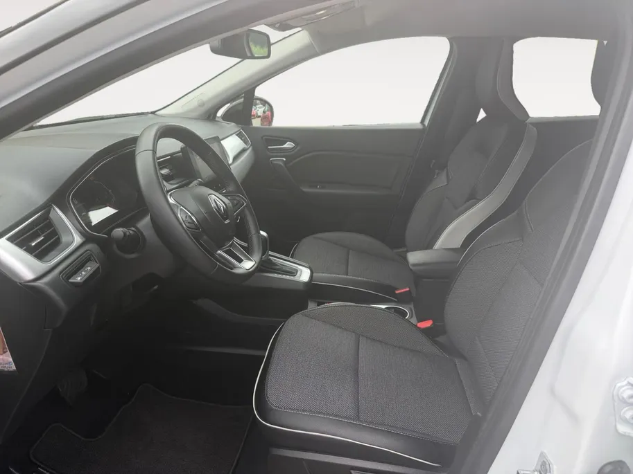 Renault Captur 1.6 E-Tech Hybrid 145 Intens | Automaat | Dealer Onderhouden | Camera | All Season Banden | Climate & Cruise Control | Apple Carplay & Android Auto | 12 Maanden BOVAG Garantie