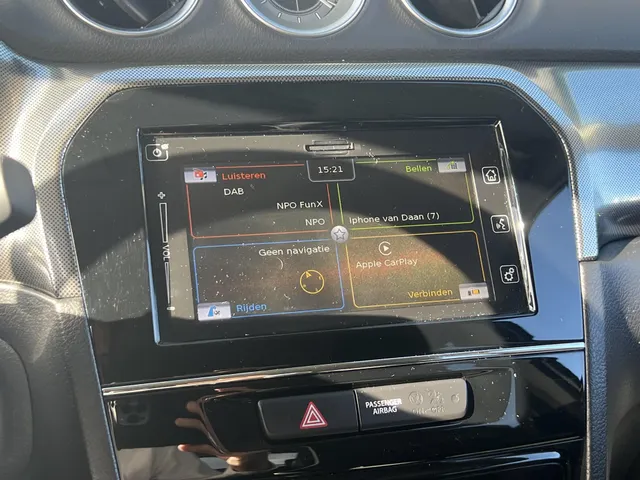 Suzuki Vitara 1.4 Boosterjet Style Smart Hybrid Automaat | Trekhaak | Apple Carplay & Android Auto | Climate Control | Adaptieve Cruise Control