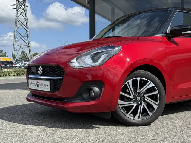 Suzuki Swift 1.2 Style Smart Hybrid Automaat | Bi-tone