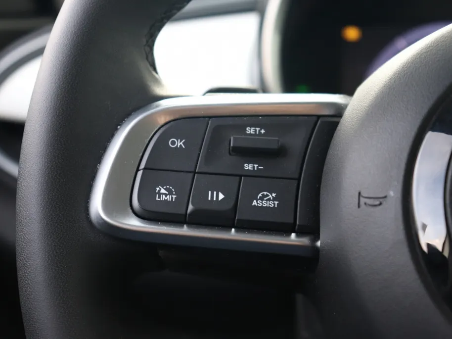 Fiat 600 1.2 Hybrid 100 PK Urban | Carplay | Cruise | PDC | 16'