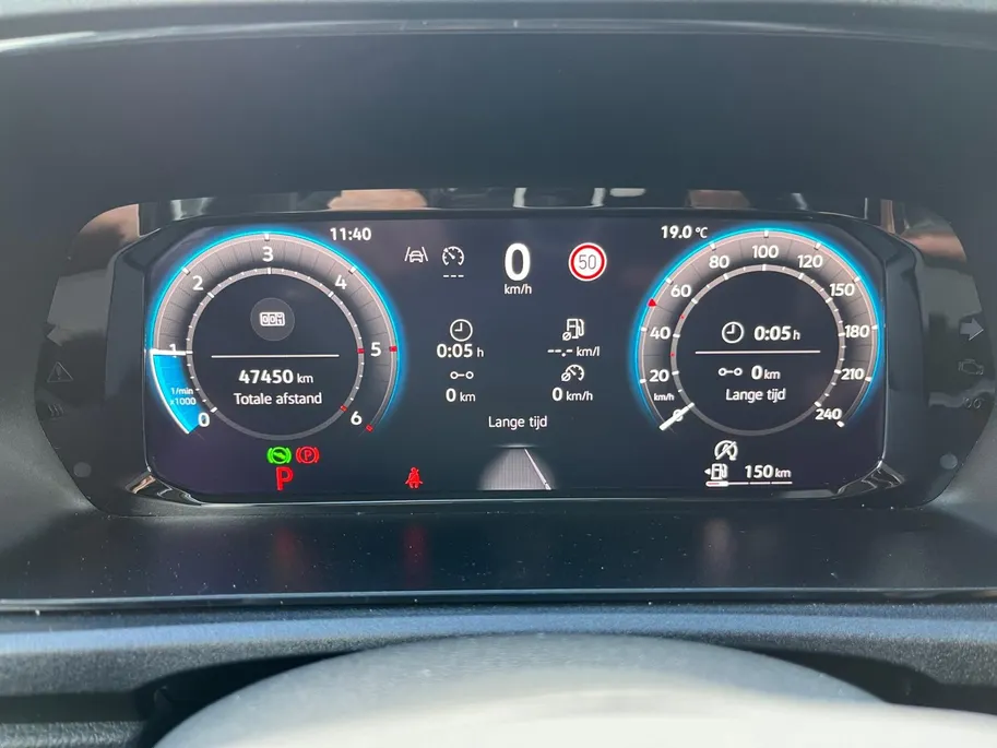 Volkswagen Caddy Cargo 2.0 TDI Style L1H1 122 pk Automaat | LM Velgen zwart | Sidebars | Lederen bekleding | Stoelverwarming | Laadruimtebescherming