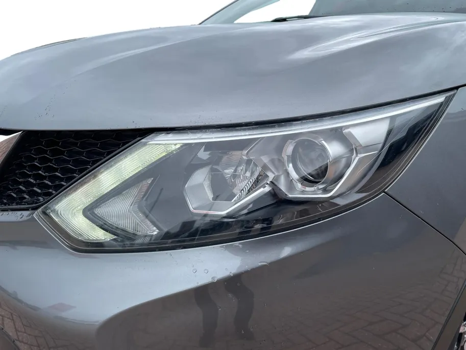 Nissan QASHQAI 1.2 Tekna *Automaat*Navi+360Camera*Climate Control*Stoelverwarming*Panoramadak*Trekhaak*LM.Velgen*Lederen bekleding*Zeer nette auto!