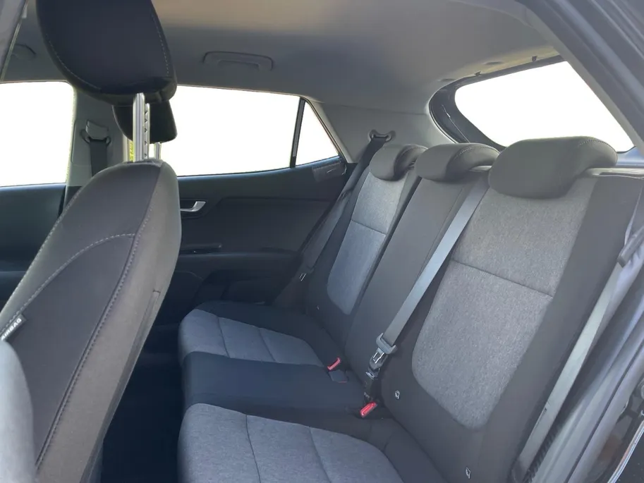 Kia Stonic 1.0 T-GDi MHEV DynamicLine | Navigatie | Parkeer camera | Cruise control | Stoel + Stuur verwarming | DEMO
