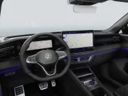 Volkswagen Tiguan R-Line Edition 1.5 eHybrid 272 PK 6 versn. DSG · Achteruitrijcamera · Trekhaak inklapbaar, met elektrische ontgrendeling, incl. aanhangermanoeuvreerhulp Trailer Assist ·