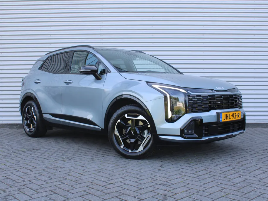 Kia Sportage 1.6 T-GDi Hybrid GT-Line | Trekhaak | Stuur-/stoelverwarming | Elek. stoelverstelling + achterklep | Schuifdak | 18" LM | Cruise adapt. | Camera |