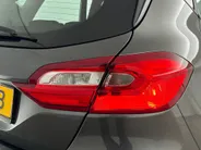 Ford Fiesta 1.1 Trend | Apple Carplay/Android Auto | Cruise Control | Parkeersensoren achter