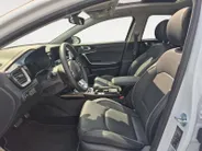 Kia XCeed PHEV Executiveline | Cruise Control | Climate Control | Camera | Memory Stoelen | Open Dak | Stoelverwarming | Stuurverwarming | Stoelverkoeling | Elektrische Kofferbak |