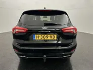 Ford Focus Wagon 1.5 EcoBoost Vignale | 182 PK | Trekhaak afneembaar | Winter Pack | Family Pack | Comfort Pack | Parking Pack |