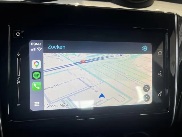 Suzuki Swift 1.0 Stijl Smart Hybrid 1e eigenaar| Dealer onderhouden| Meest Luxe uitvoering| Fabrieksgarantie tot 2028