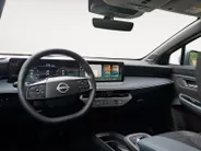 Nissan Leaf Evolve 52 kWh | RIJDEN VOERTUIG | PANODAK | PRO-PILOT | 360 GRADEN CAM | STOEL & SATUUR VERWARMD | HUD |