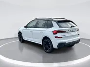 Škoda Kamiq Monte Carlo 1.0 TSI 85kW/115PK SUV 6 versn. handgeschakeld | Metallic Lak | Winter pakket | 17'' Lichtmetalen Velgen | DEMO Deal!