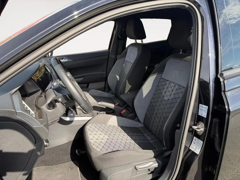 Volkswagen Taigo 1.0 TSi DSG7-autom. R Line | Automaat | Camera | Climate Control | Apple Carplay/Android Auto | Keyless | Sportstoelen | R-line