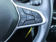 Renault Clio 1.0 TCe 90 Equilibre | Automaat | Apple Carplay | Android Auto | Stoel verwarming | PDC | Cruise | LED | Privacy Glass | BTW auto |